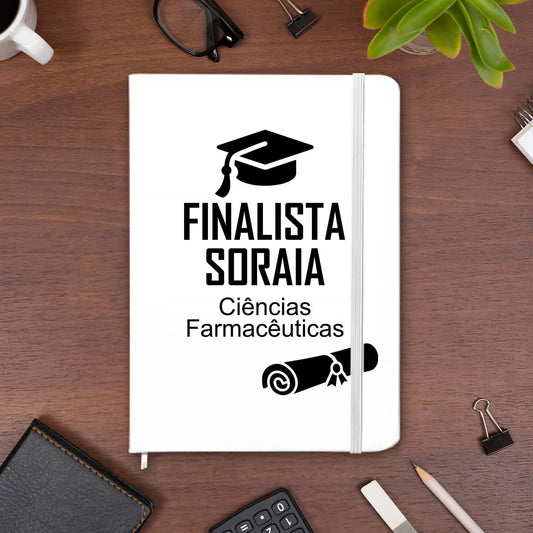 Caderno personalizado para finalista com nome e curso ou ano escolar — 9.º e 12.º anos ou universidade. 