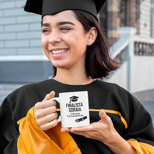 Caneca personalizada para finalista com nome, curso ou ano escolar e fotografia — 9.º e 12.º anos ou universidade. 