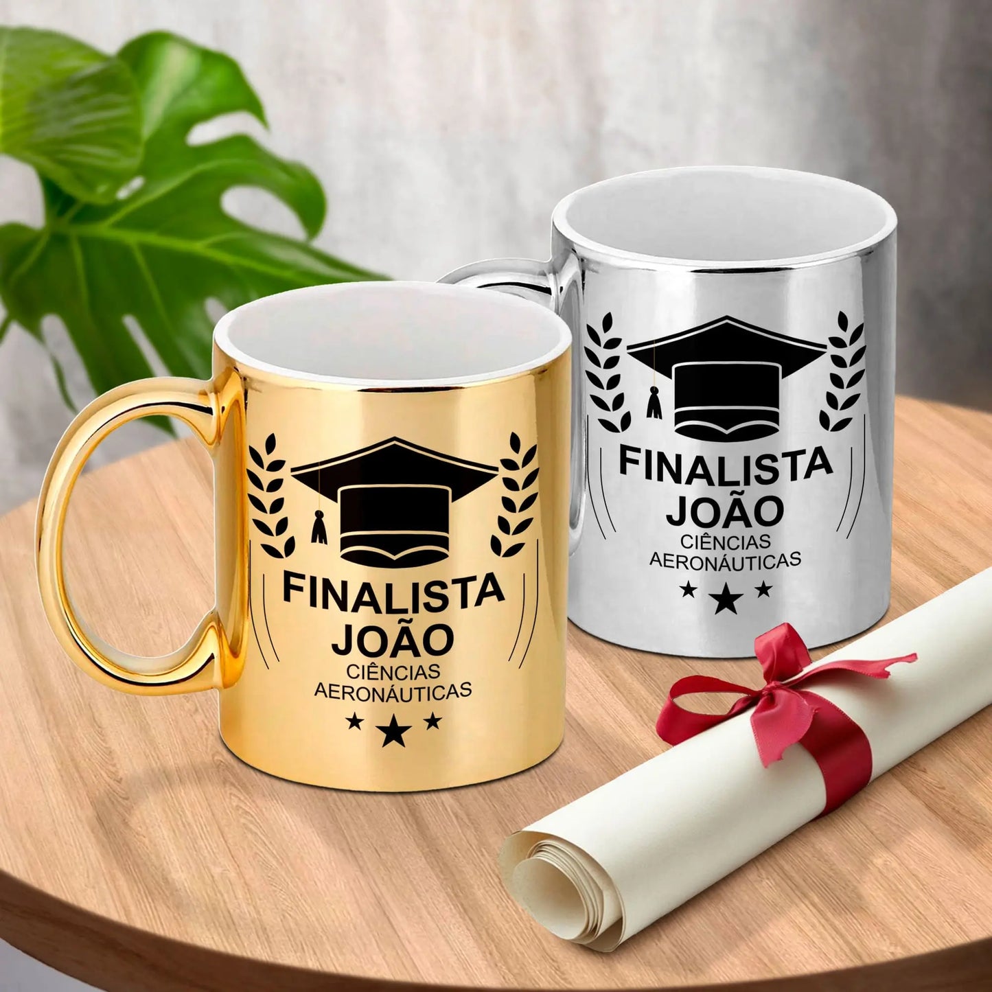 caneca cromada personalizada para finalista com nome e curso ou ano escolar 