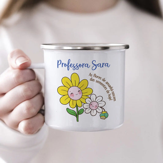 caneca de esmalte professora personalizada com nome