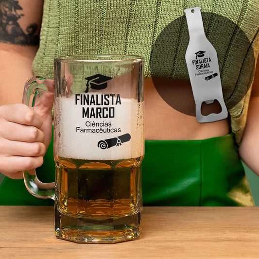 Caneca para cerveja e abre-garrafas personalizados para finalista com nome e curso ou ano escolar — 9.º e 12.º anos ou universidade.  