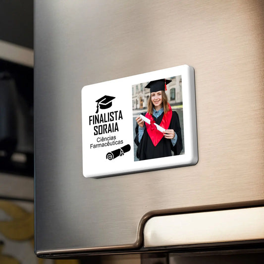 Íman personalizado para finalista com nome, curso ou ano escolar e fotografia — 9.º e 12.º anos ou universidade. 