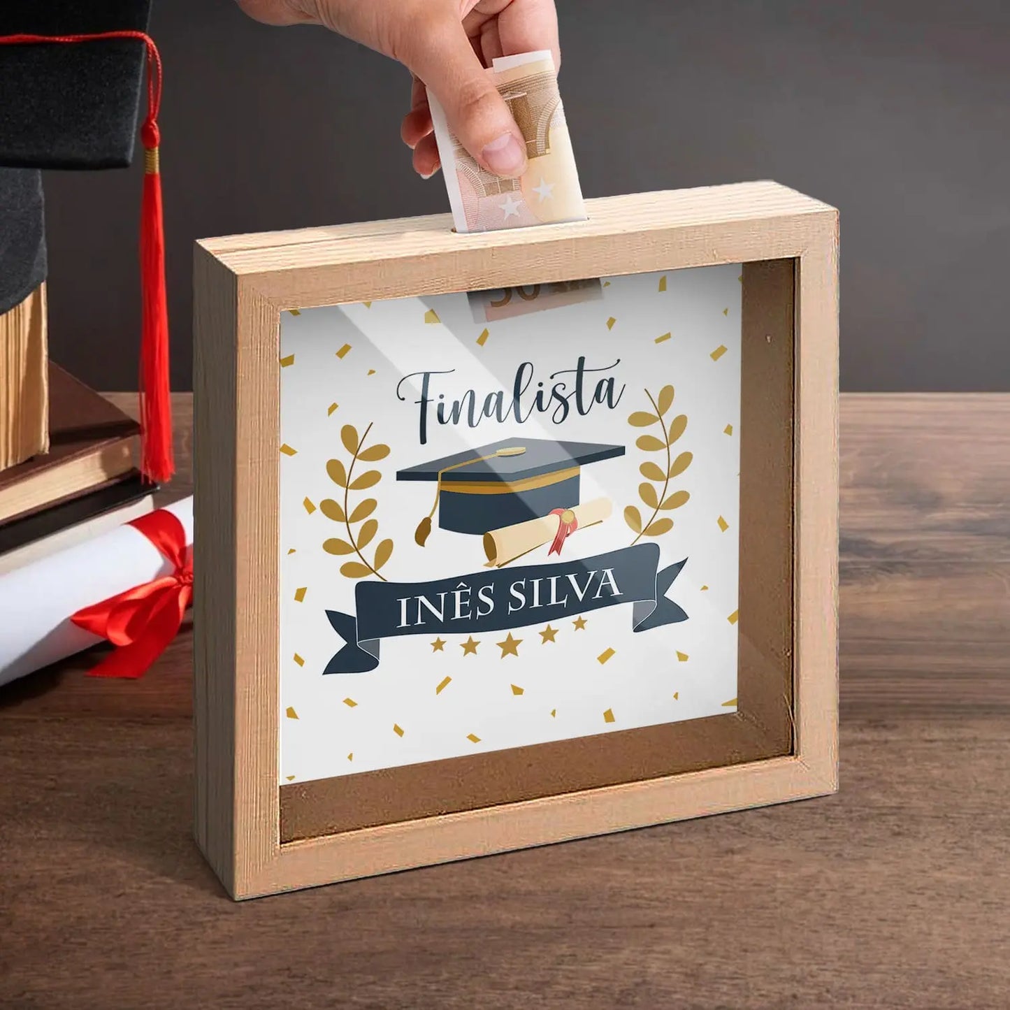 mealheiro personalizado para finalista com nome