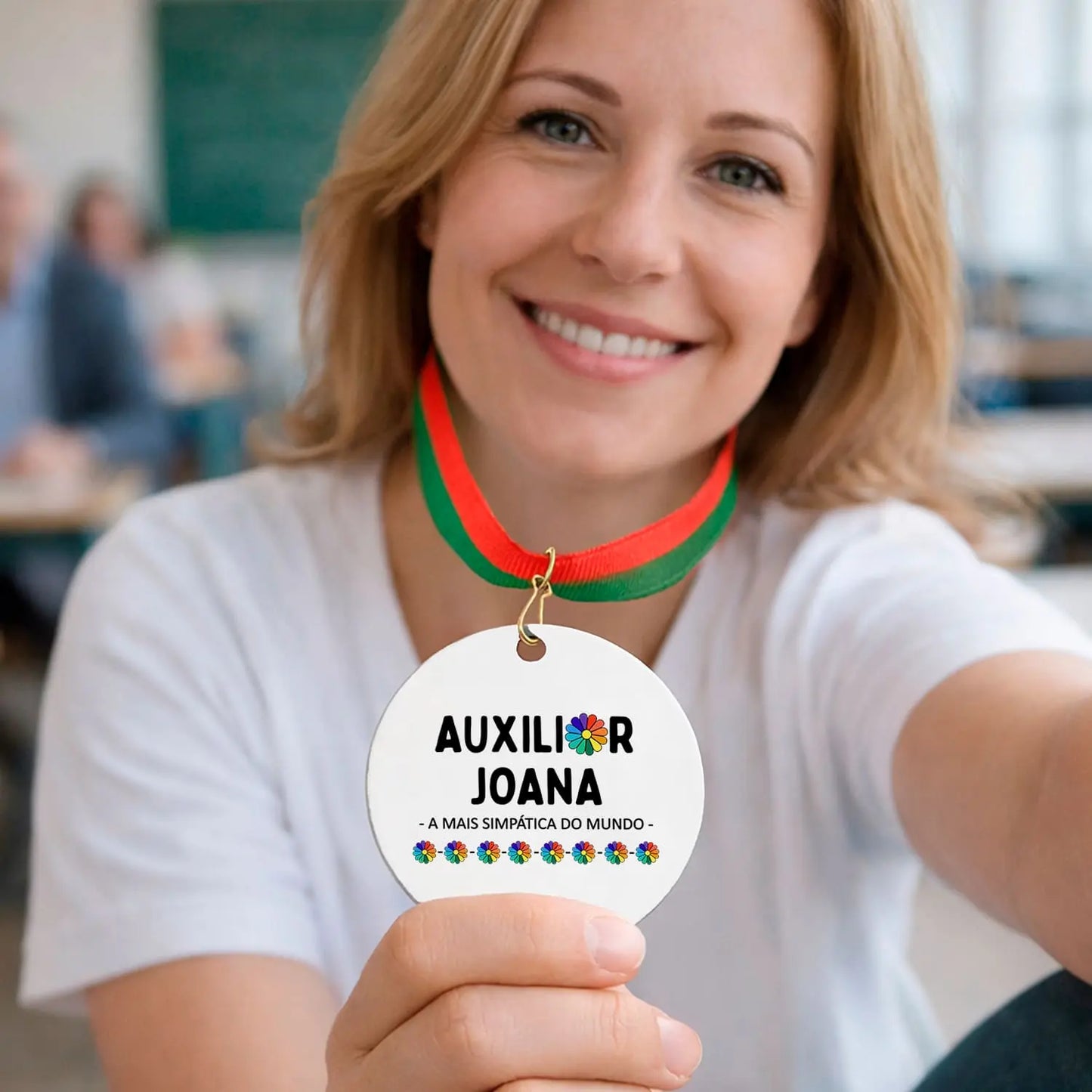 medalha auxiliar personalizada com nome e frase