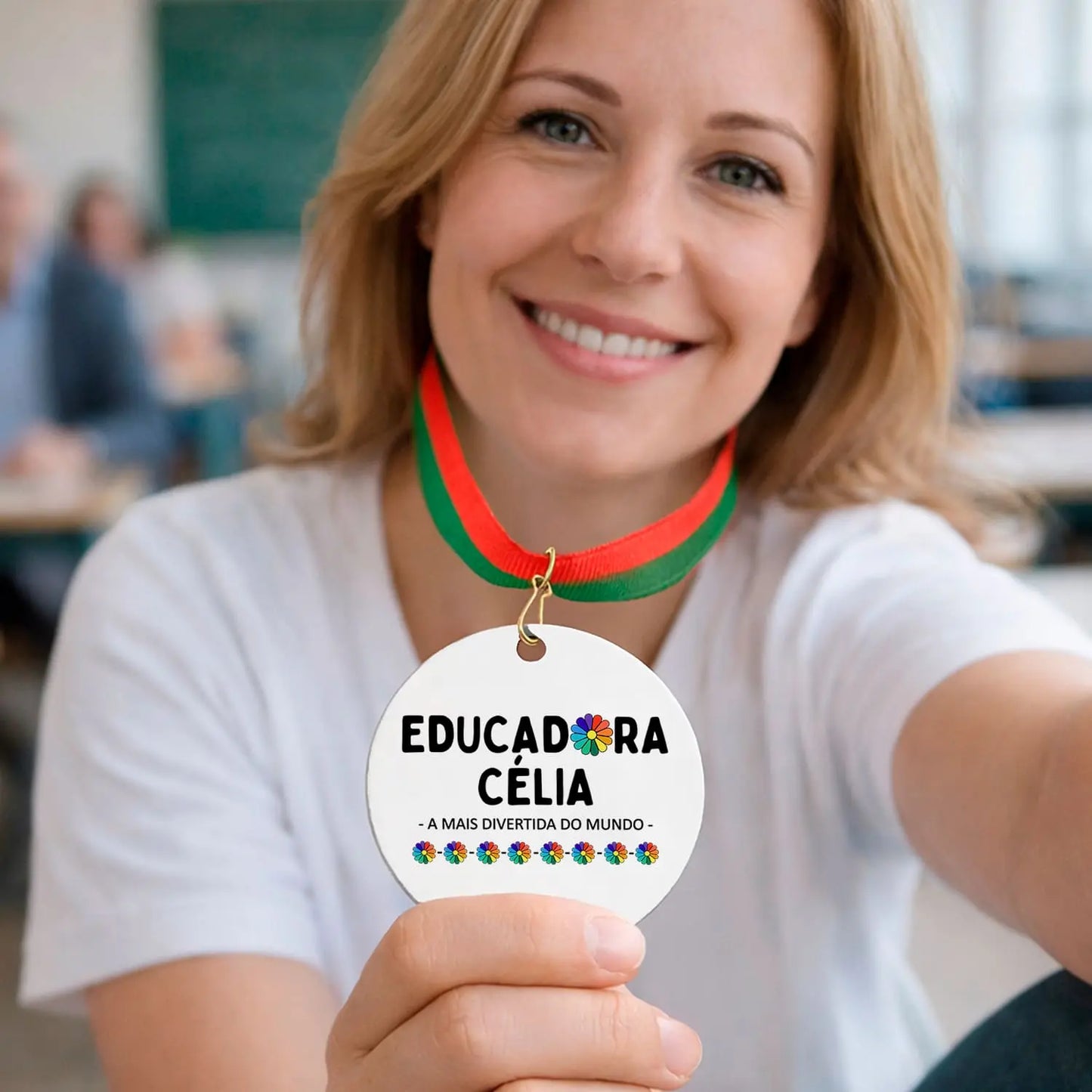 medalha educadora personalizada com nome e frase