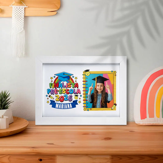 moldura finalista personalizada com fotografia, nome e ano