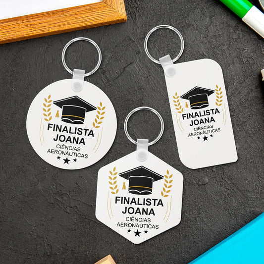 porta-chaves MDF personalizado para finalista com nome e curso ou ano escolar 