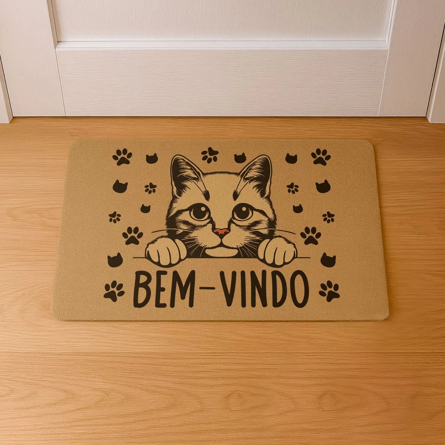 Tapete de entrada personalizado. Superfície de fibra sintética. Base de borracha preta antiderrapante. 40x60 cm.