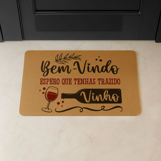 Tapete de entrada personalizado. Superfície de fibra sintética. Base de borracha preta antiderrapante. 40x60 cm.
