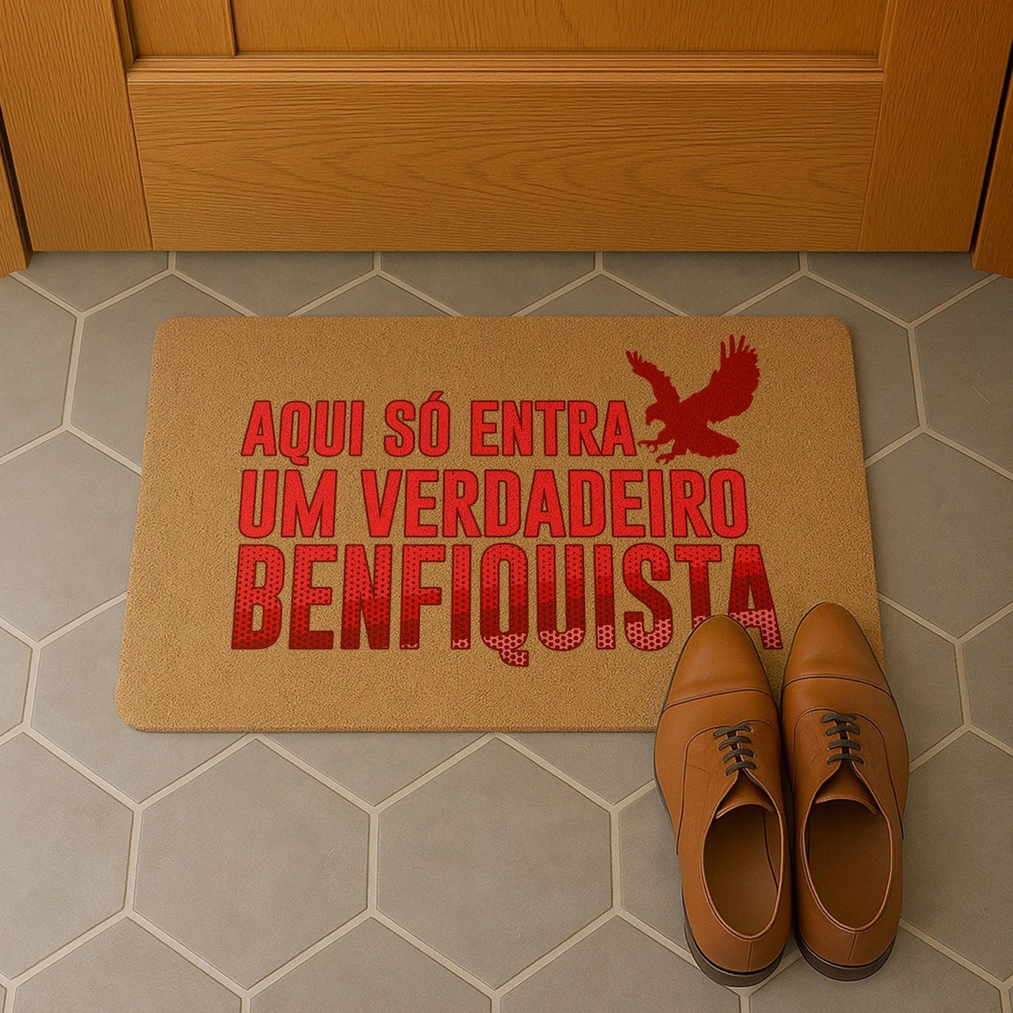 Tapete de entrada personalizado. Superfície de fibra sintética. Base de borracha preta antiderrapante. 40x60 cm.