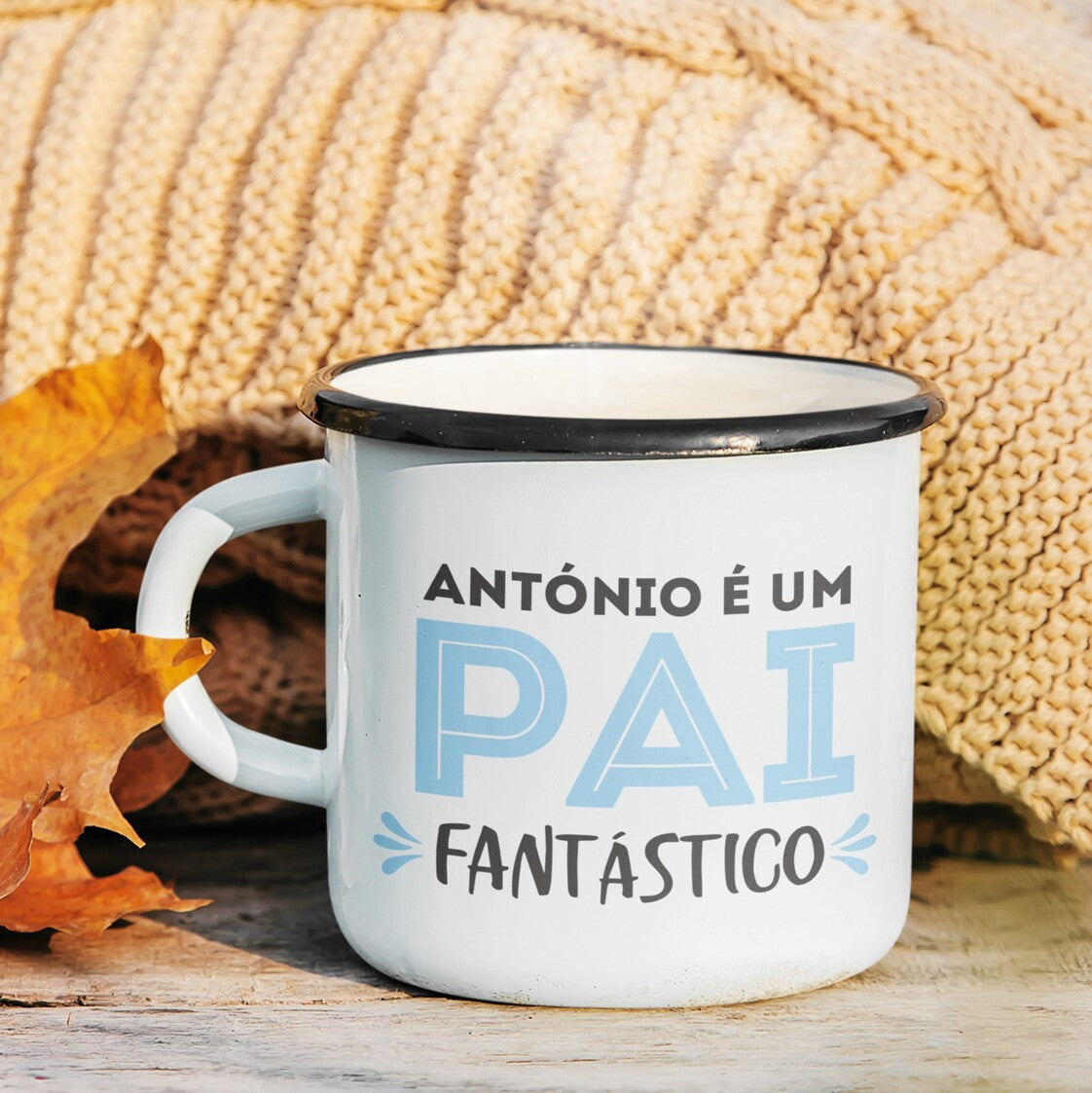 Caneca de Esmalte "Fantástico"