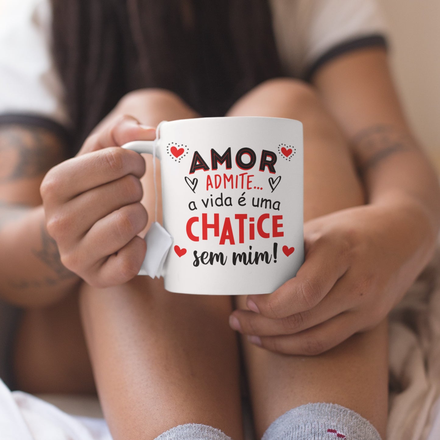 Caneca "A vida é uma chatice sem mim"