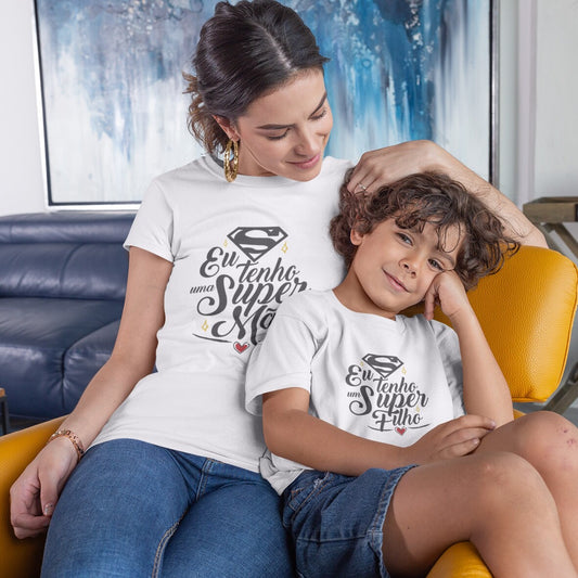 T-shirt "Eu tenho uma super mãe"