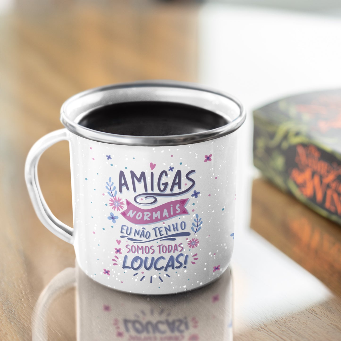 Caneca de Esmalte "Amigas loucas"