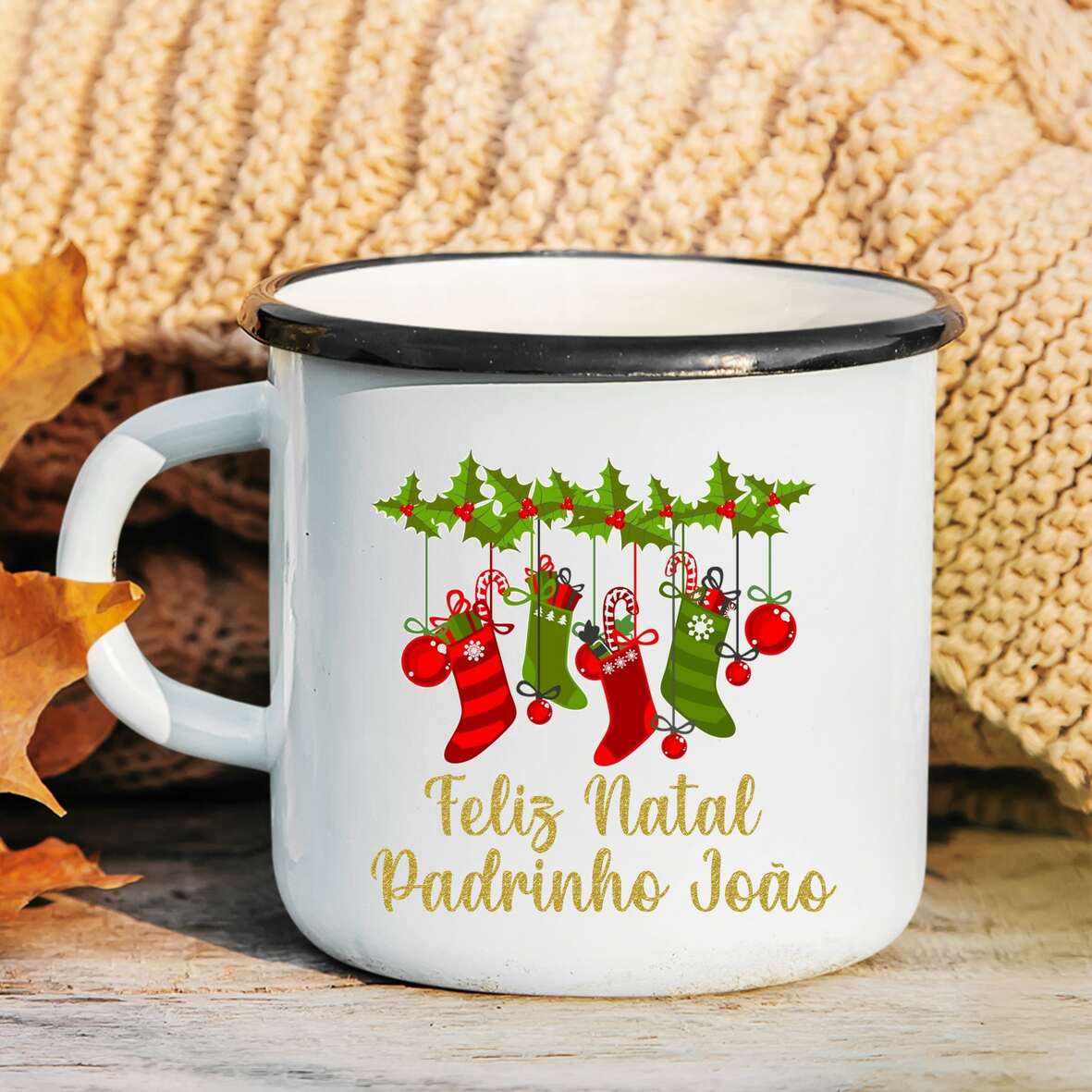 Caneca de Esmalte "Botas de Natal"